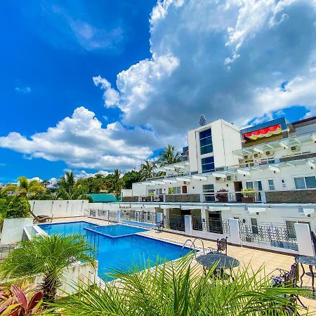 Tagaytay Hotel Sixb Tagaytay City Bagian luar foto