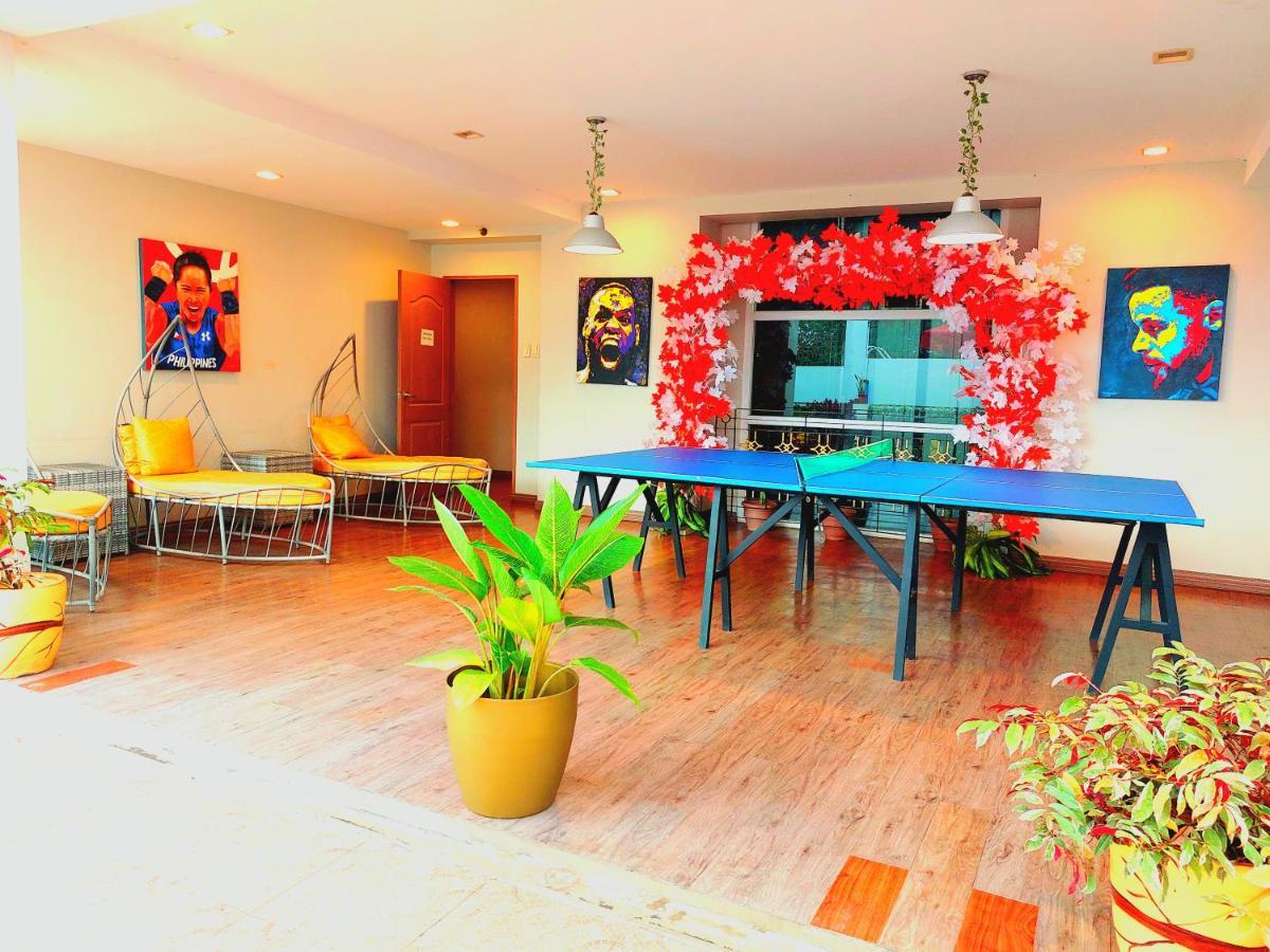 Tagaytay Hotel Sixb Tagaytay City Bagian luar foto
