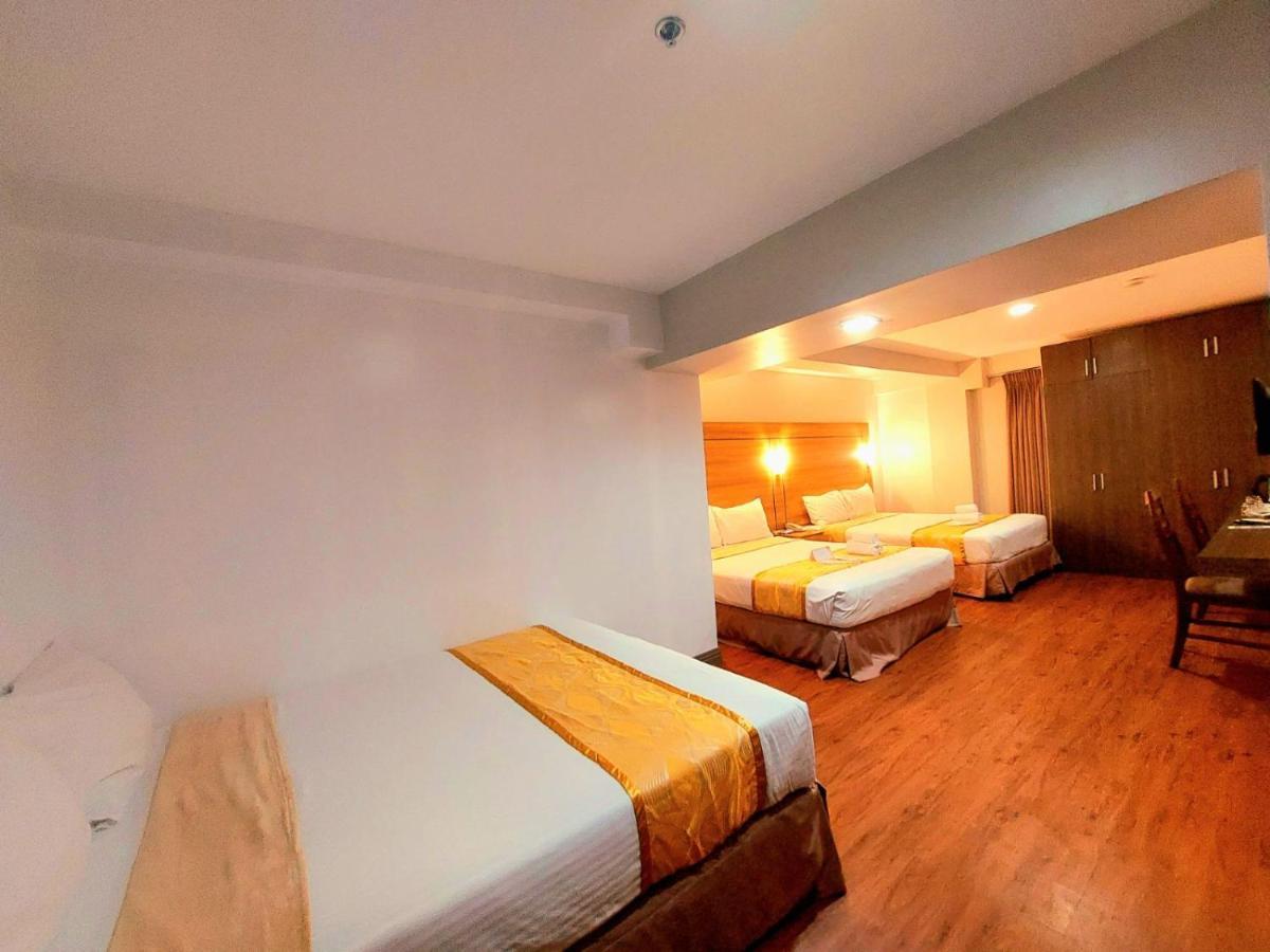 Tagaytay Hotel Sixb Tagaytay City Bagian luar foto